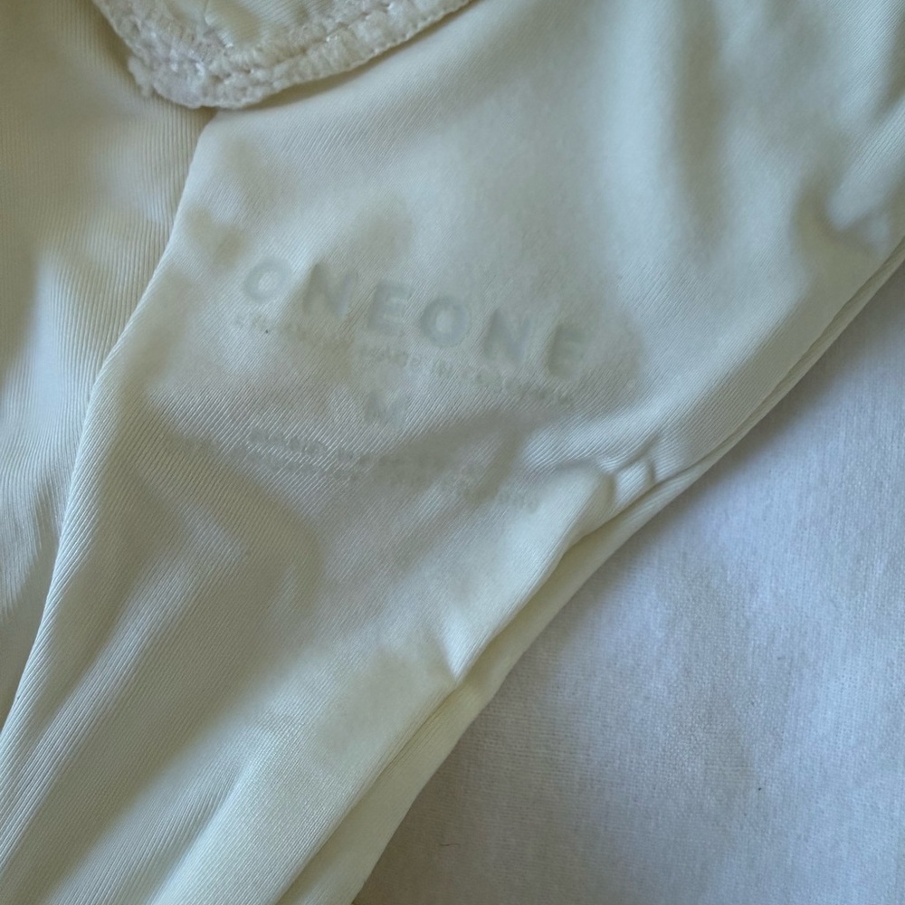 OneOne White Bikini Set - Picture 4 of 4